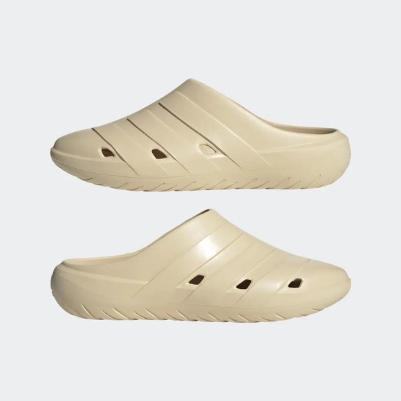 NWT; Adidas Clogs Adicane Sand Strata HQ9916 Unisex🔥